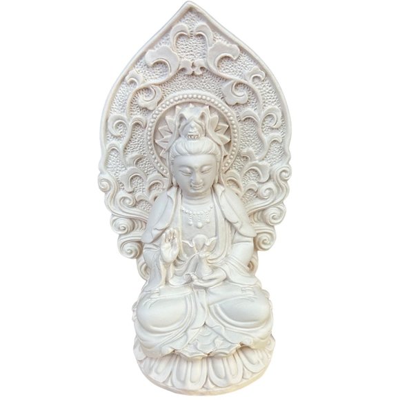 Kwan Yin Statue in Ivory Resin, 5-Inch Buddhist Goddess of Mercy, Peaceful Home - Picture 8 of 9